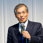 情報化学研究所教授 西尾章治郎