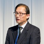 情報科学研究科長 井上克郎